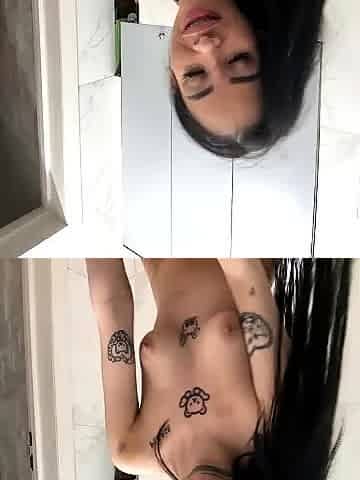 Hot amateur webcam teen masturbates for their fans