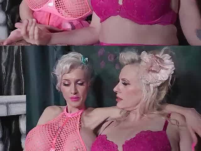 Baroque Whores Battle! with Fisting, Squirting and Pissing!