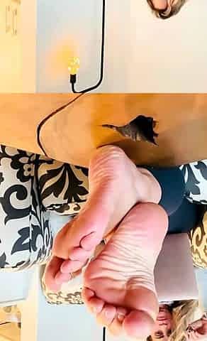 Classy blonde enjoys foot fetish