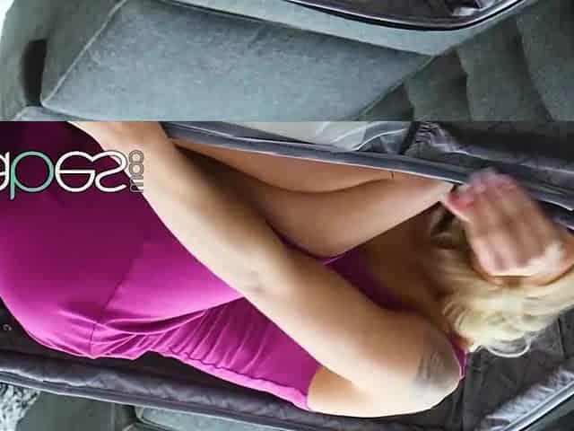 Women - Small blond Elsa Jean may be tiny but shes can suck shlong with th