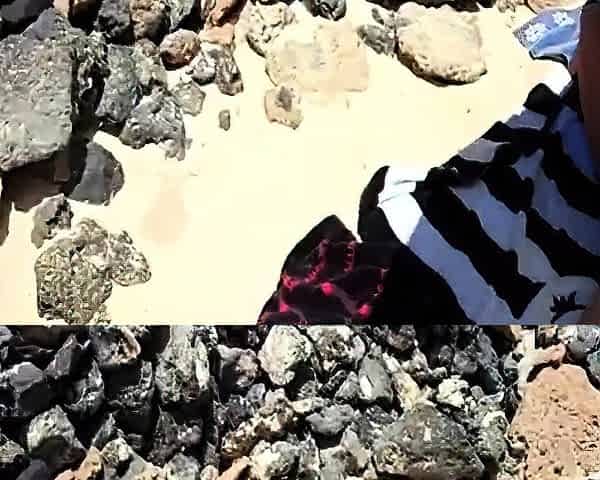 Lisa - Third Lover on the Beach (French Cuckold)
