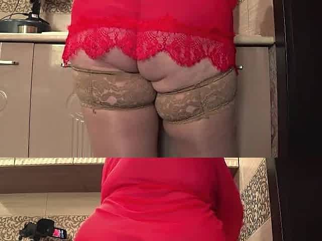 Large booty close-up. My obese wife is washing dishes. PAWG.