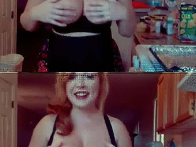 Redhead's Webcam Solo