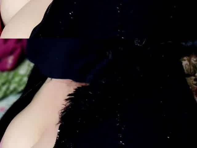 Hot Desi Beautiful Indian Girl