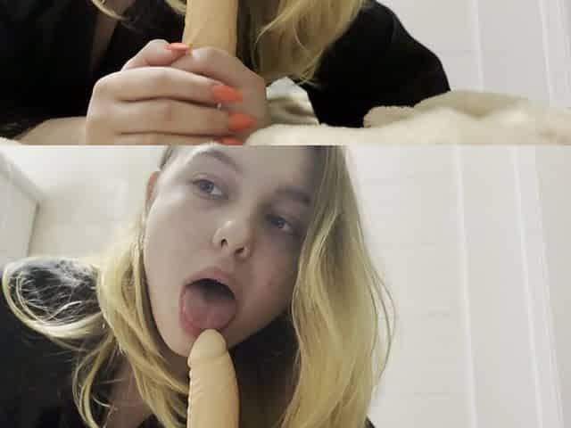 Teasing with Striptease and Suck so Big Dildo. Jucielussie