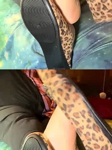 Shaved pussy amateur teen fucks huge dick pov