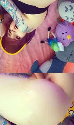 Amateur blonde milf nicole webcam fingers pussy and ass