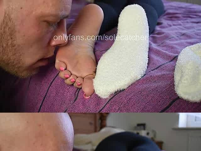 Fluffy ankle socks removed - toe sniffing - foot licking - giant cum on soles