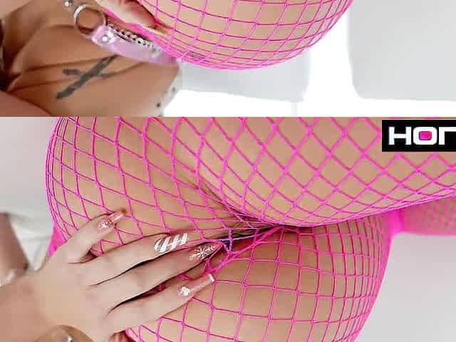 Bella Rose Lets Overweight Knob Borrow Her Anal opening