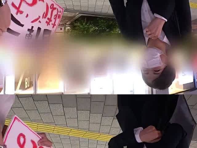 Amateur Asian College Teen Gives Blowjob