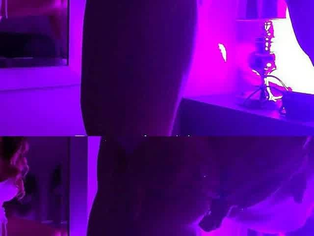 Brunette amateur webcam babe pleases pussy