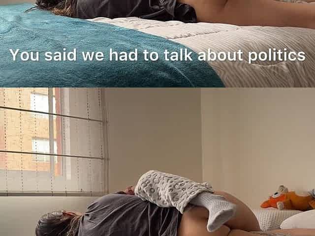 Two Lesbians Rubbing Their Wet Pussy