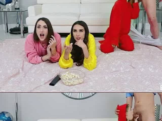 Angels interrupted during the time that watching a video (#FOURSOME)