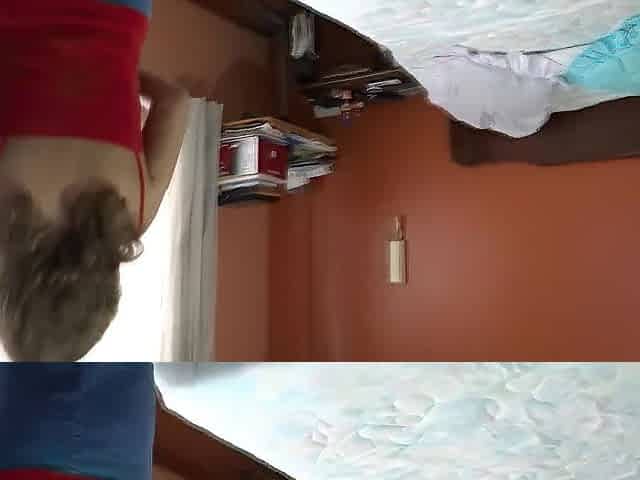 At the insistence of our maid's son, I accepted that this guy record me masturbating and cum on my butt