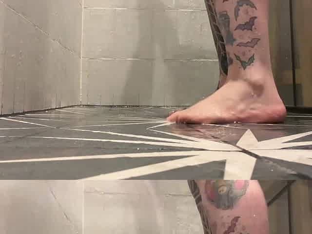 Shower Foot Worship Ignore