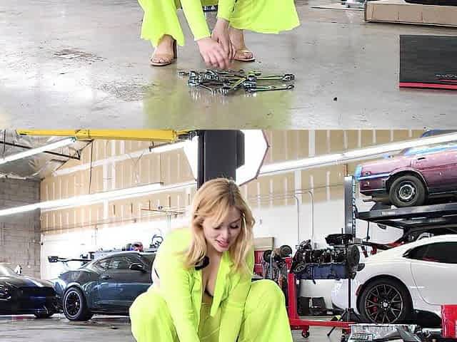 ASMR: Breasty Blond Widens Wide Open In Sheer Outfit To Organize Her Tools