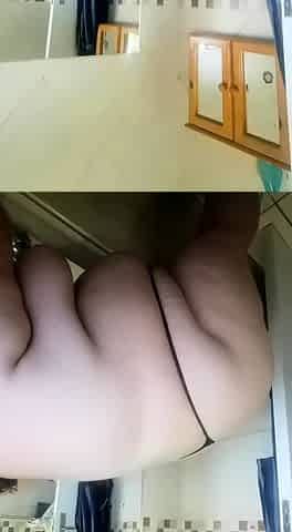 Big boob brunette masturbates on webcam