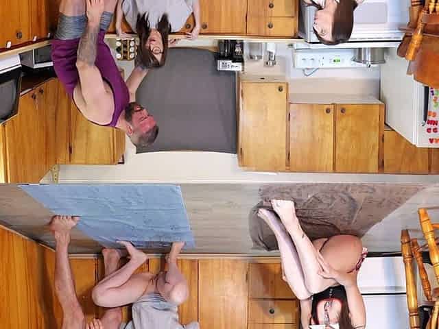 Wife Vs Stepdaughter / Squirt Contest