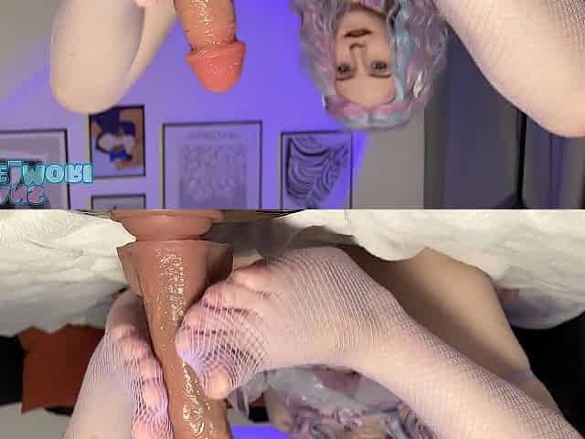 Wow look how this girl can play with your knob by her feet soles and toes