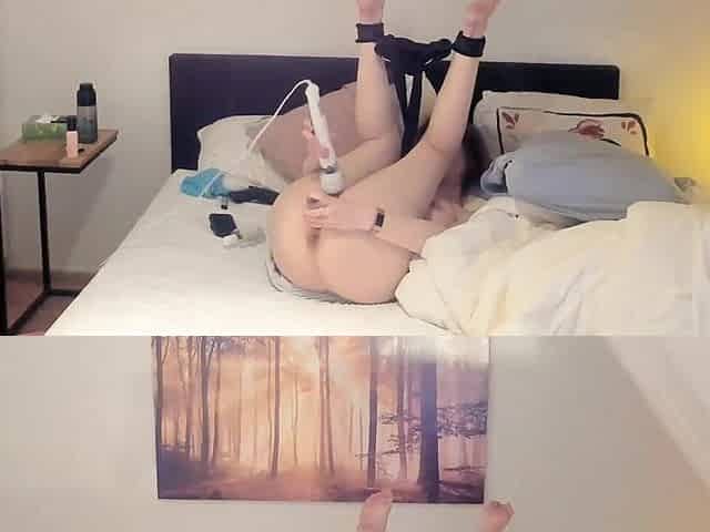 Escort Emma Solo - Filling The one and the other Holes