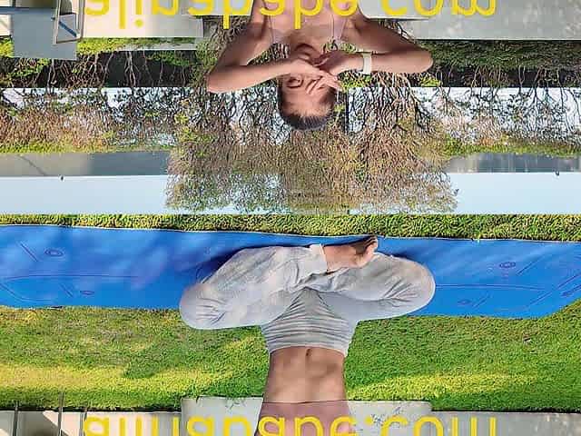 Marvelous Solo Playgirl Outdoor Yoga With Large Butt in Underware