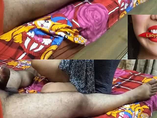 Muslim Girl Is Caressing the Dick of a Muslim Boy, Fills Her Mouth