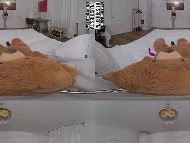 Lolly College Girl Strip And Blowjob - PlushiesVR