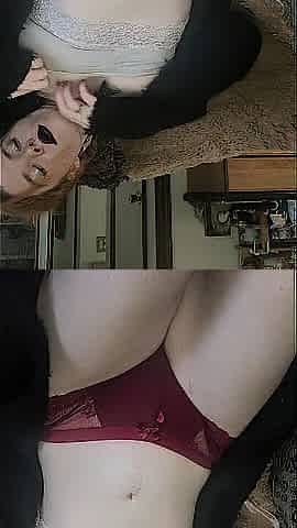 Redhead Alt fingers booty to climax - TheGoddessOfLust