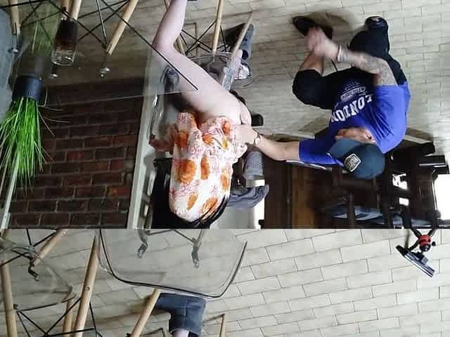 I Caught My Girlfriend.