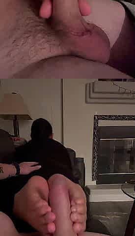 I gave my fresh neighbour his 1st solejob with my natural toes