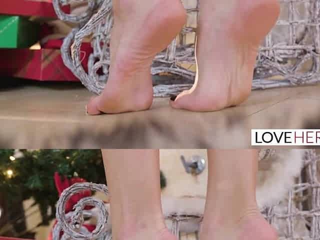 LoveHerFeet - All I Desire For Christmas Is My 2 Feet Banged