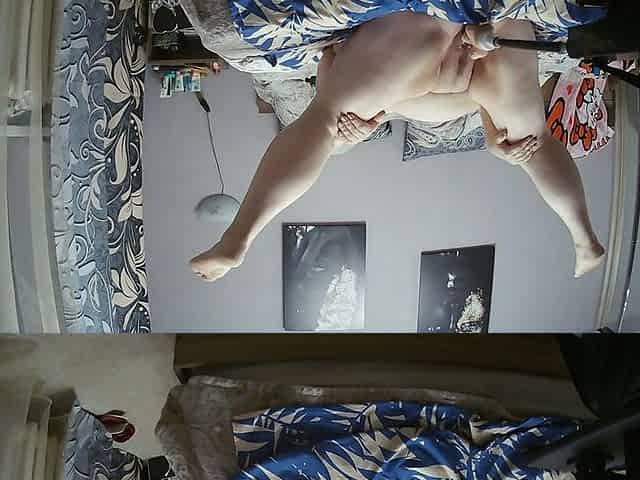 A Sex Machine Fucks a Girlfriend's Juicy Pussy