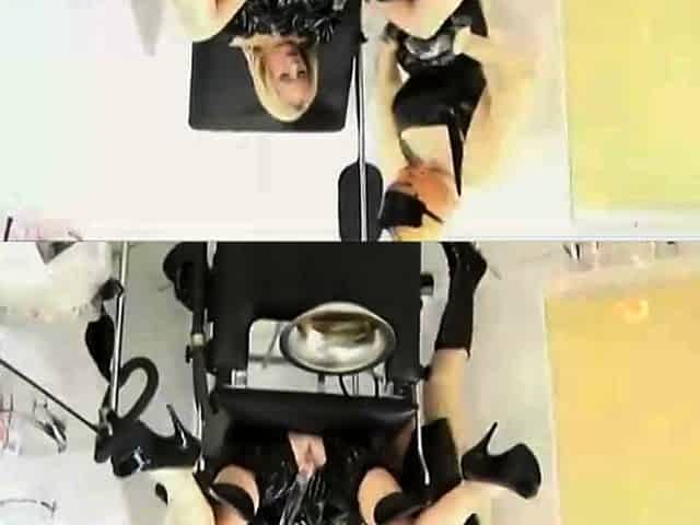 StripCamFun Blonde Amateur MILF Webcam for You