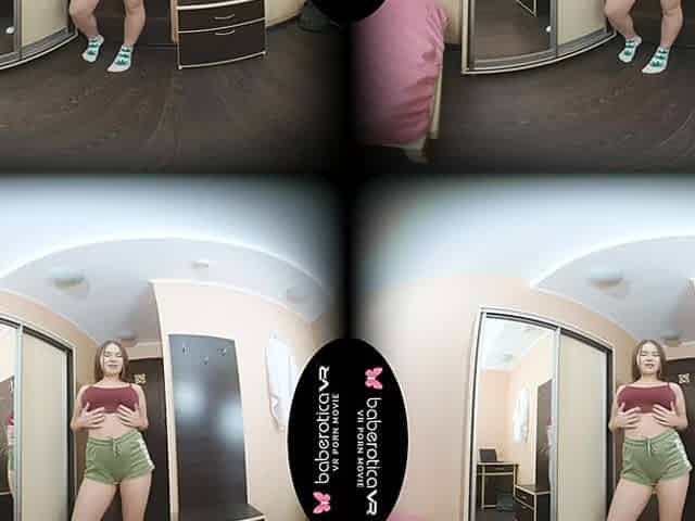 Russian Amalia Davis has a delicious juicy ass - BaberoticaVR