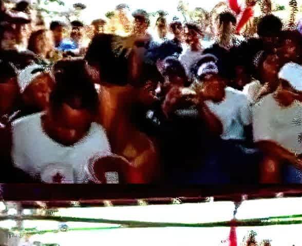 Kalimantan Indonesian Babe Strips to Dangdut Music
