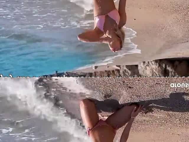 Candee Licious - Waves, Sand, And Fingers Deep Down! Goddess Pornstar For