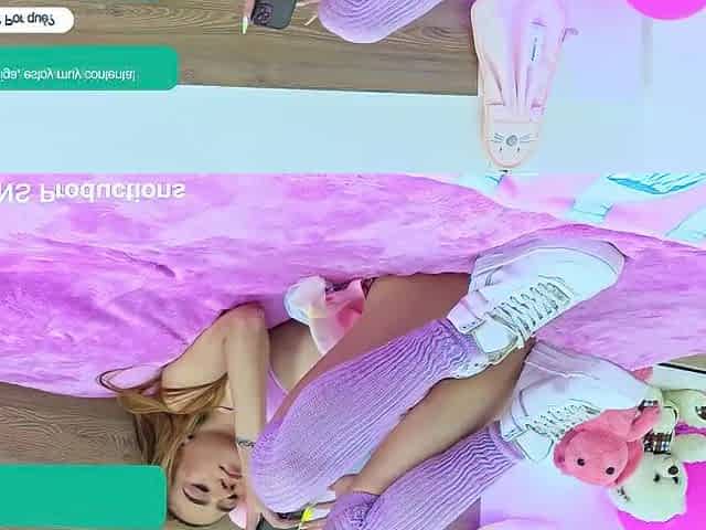 LITTLE CHLOE's uncle drilled her hard when nobody is in home. 0% Vagina. Anal Destruction