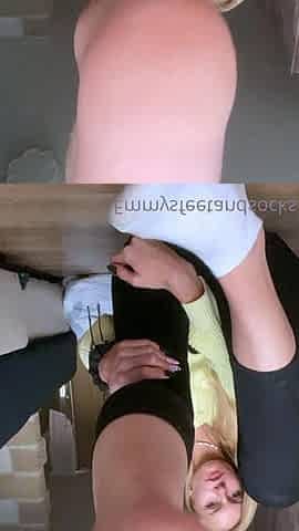 MILF in fishnet enjoys foot fetish