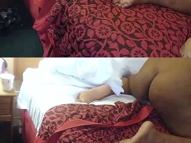 Amateur MILF enjoying having anal sex