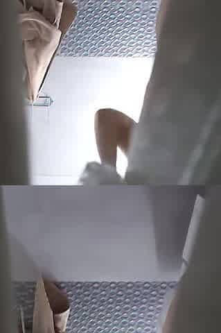Nude woman in shower butt nakedy