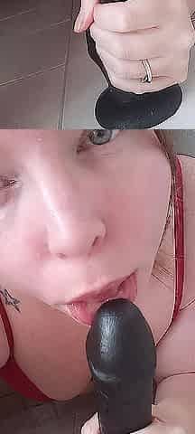 Sucking A Large Sex toy Spit Fetish Plump Hotty Amateur Oral-job Clip