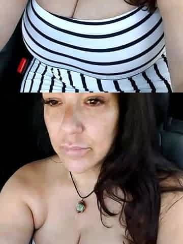 Big boobs milf masturbates with her dildo