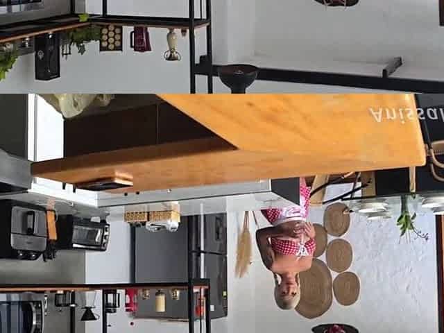 The peasant hotty with delicate eyes and a biggest butt screws her boss- anissamiller