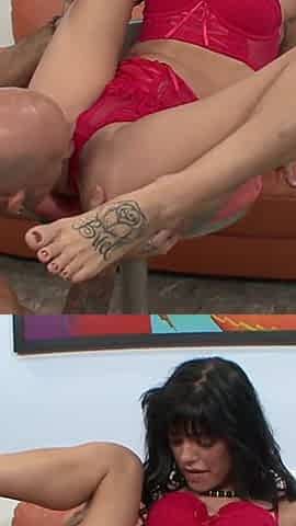 Sadie gets wet while men suck his feet