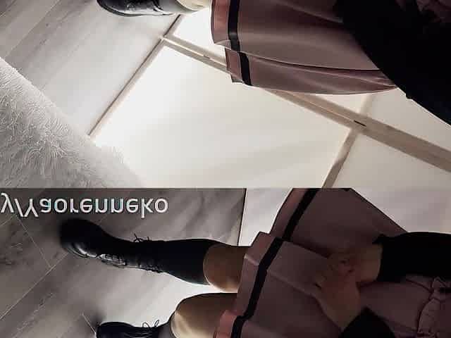 Amateur footjob in boots