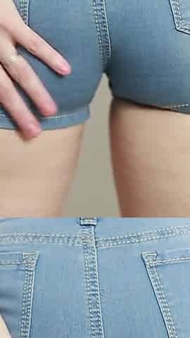 Tiny Short Pissing