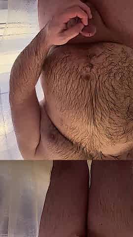Solo shower play