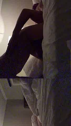 Amateur teen bating on cam at