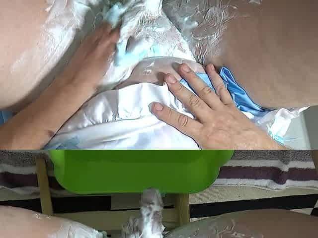 Kugurumi decided to shave his unshaved weenie previous to masturbating. (part two/three)