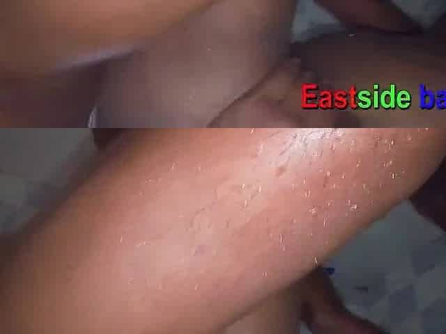 Creampie cunt is screaming loud in baths